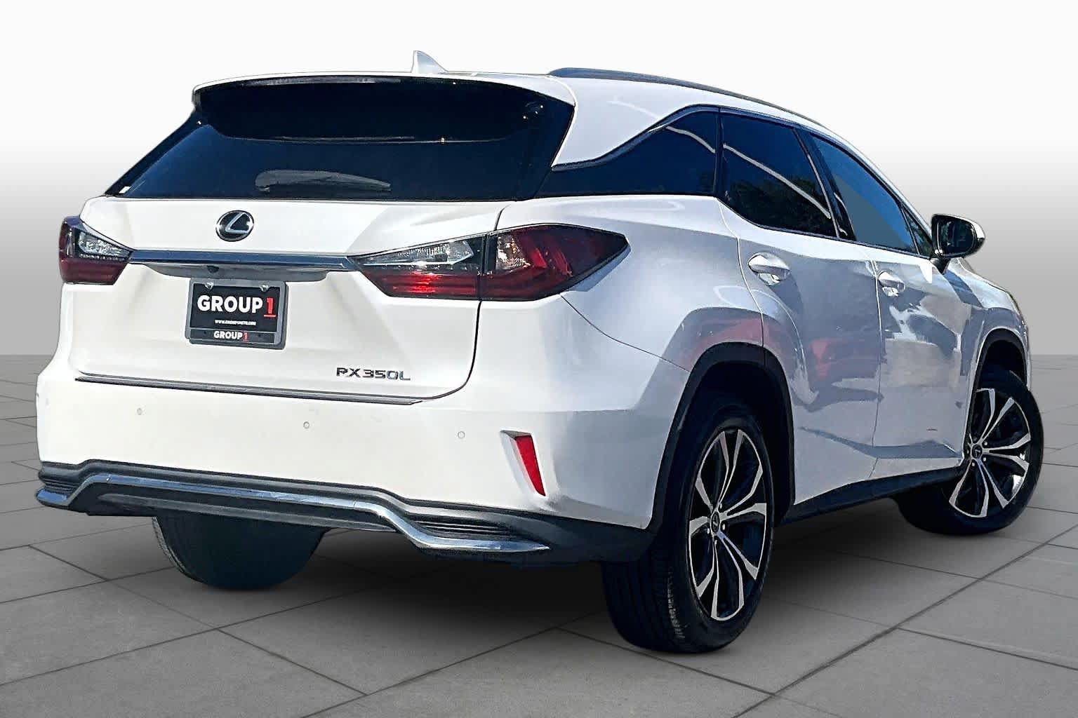Used 2020 Lexus RX 350L Premium w/ Premium Package AWD/4WD image 13