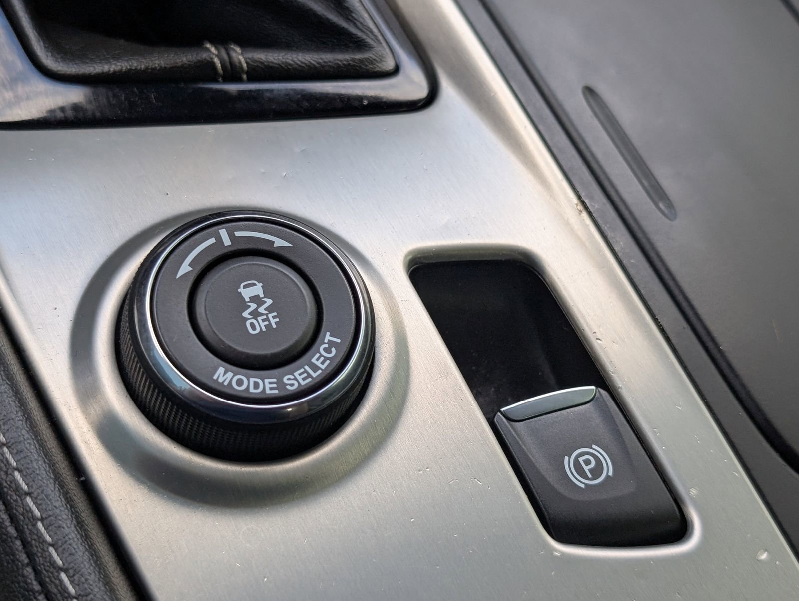 Used 2017 Chevrolet Corvette Stingray Coupe w/ 1LT image 23