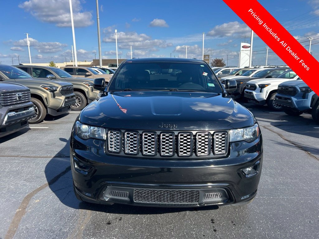 Used 2019 Jeep Grand Cherokee Altitude RWD image 26
