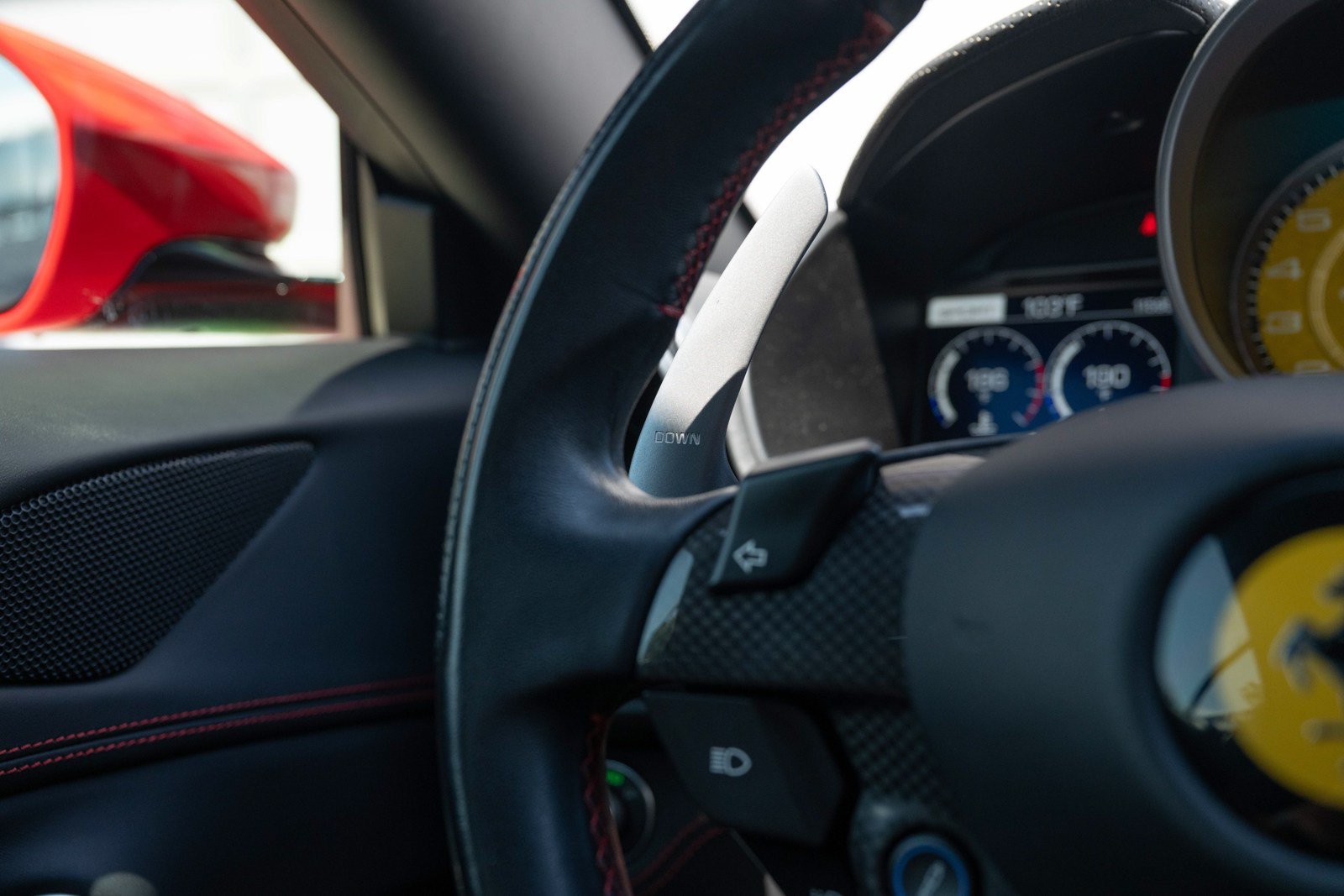 Used 2019 Ferrari Portofino RWD image 37