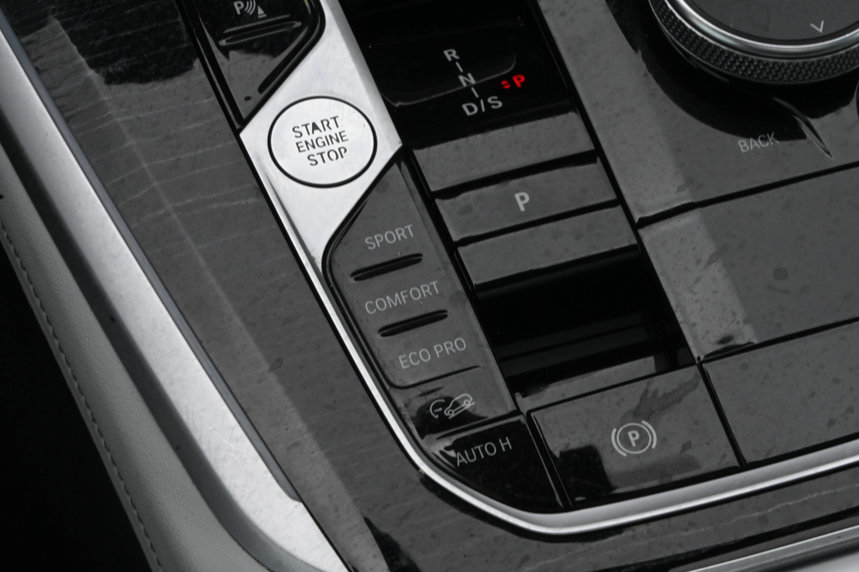 Certified 2024 BMW X5 xDrive40i w/ M Sport Package image 21