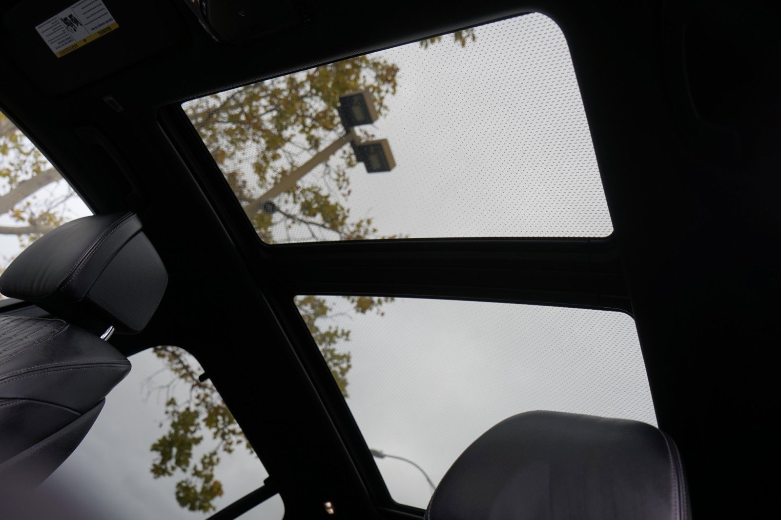 Used 2020 BMW X5 xDrive50i w/ Executive Package image 28