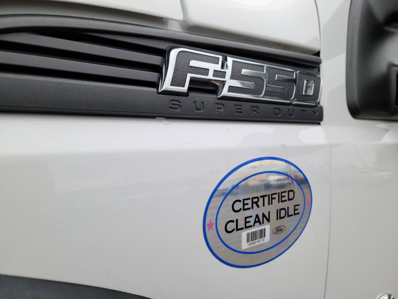 Used 2016 Ford F550 4x4 Crew Cab Super Duty image 16