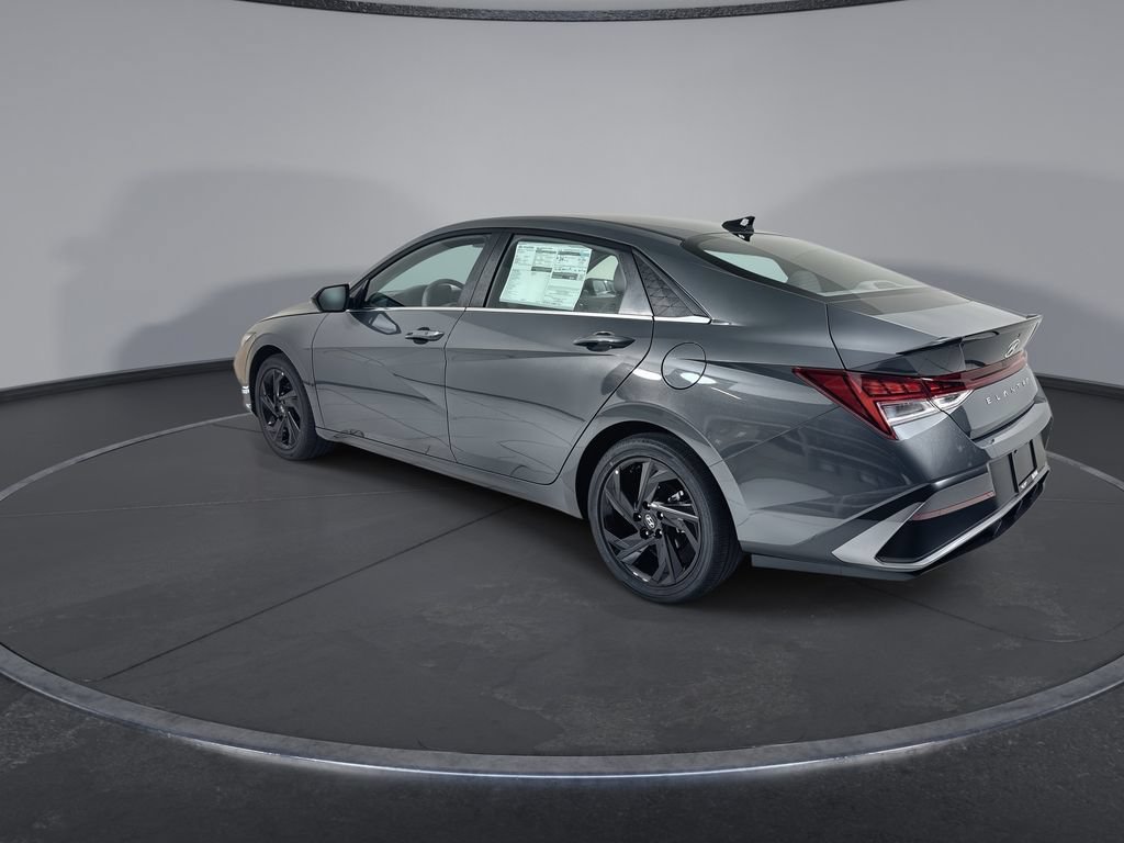New 2026 Hyundai Elantra SEL Sport Premium FWD image 6