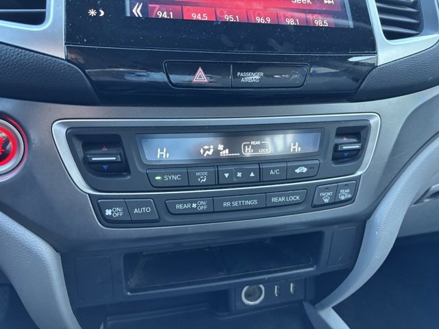 Used 2016 Honda Pilot EX image 18