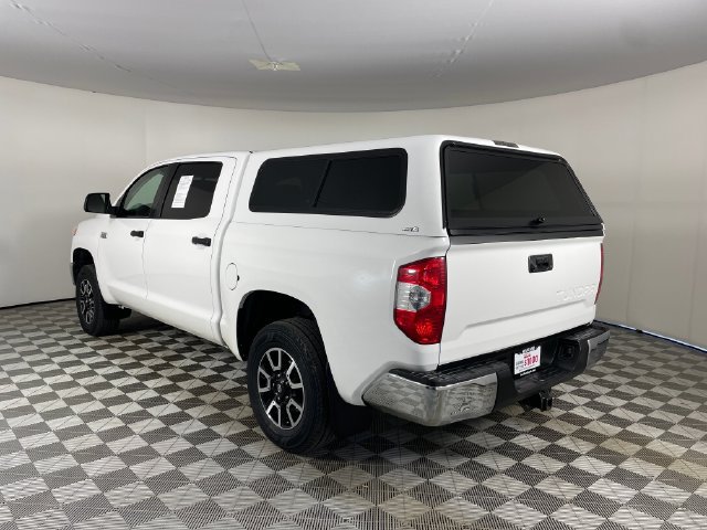 Used 2017 Toyota Tundra SR5 w/ TRD Off Road Package AWD/4WD image 21