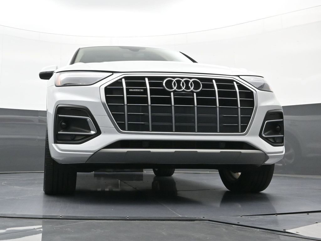 Used 2021 Audi Q5 2.0T Premium Plus w/ Premium Plus Package AWD/4WD image 22