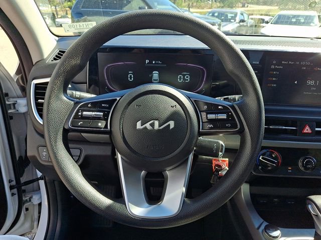 Certified 2025 Kia Seltos LX AWD/4WD image 21
