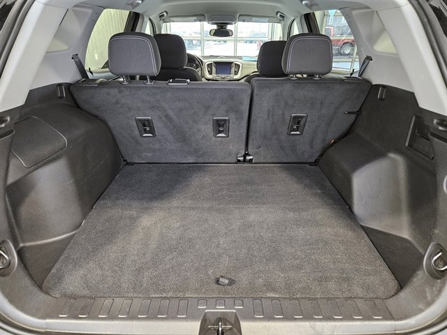 Used 2024 GMC Terrain SLE image 15