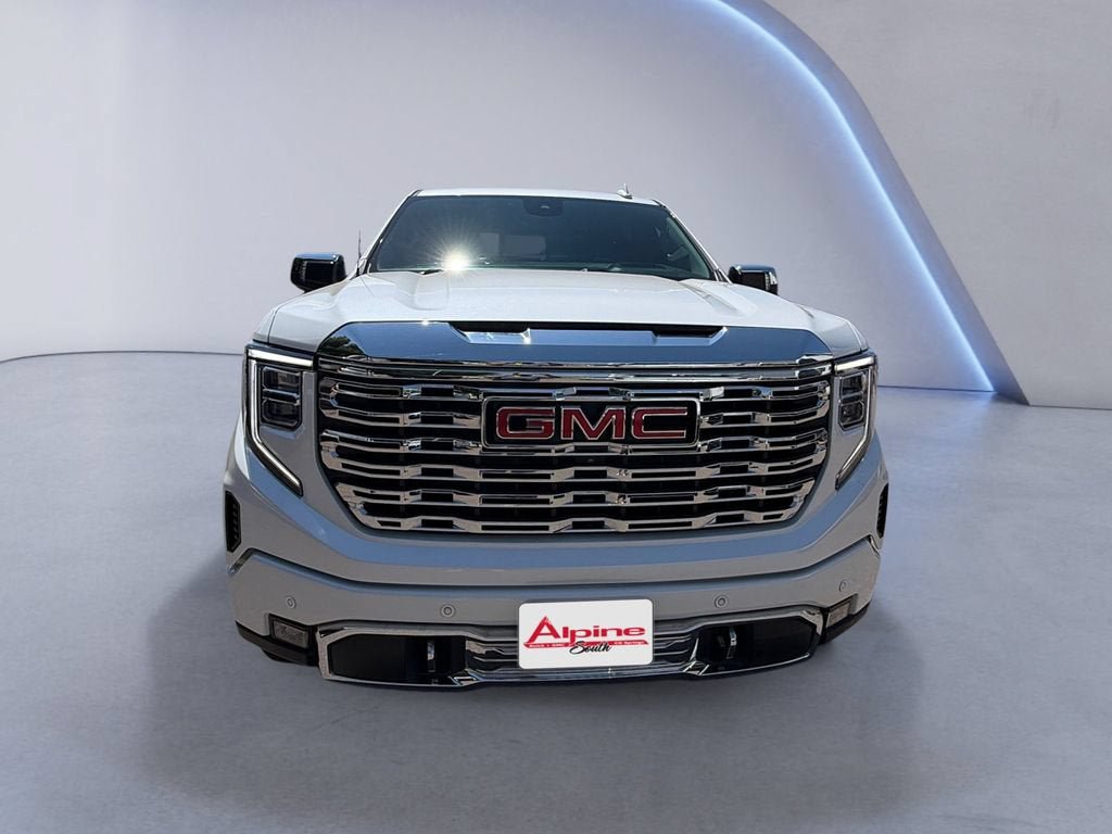 Used 2023 GMC Sierra 1500 Denali w/ Denali Reserve Package AWD/4WD image 8