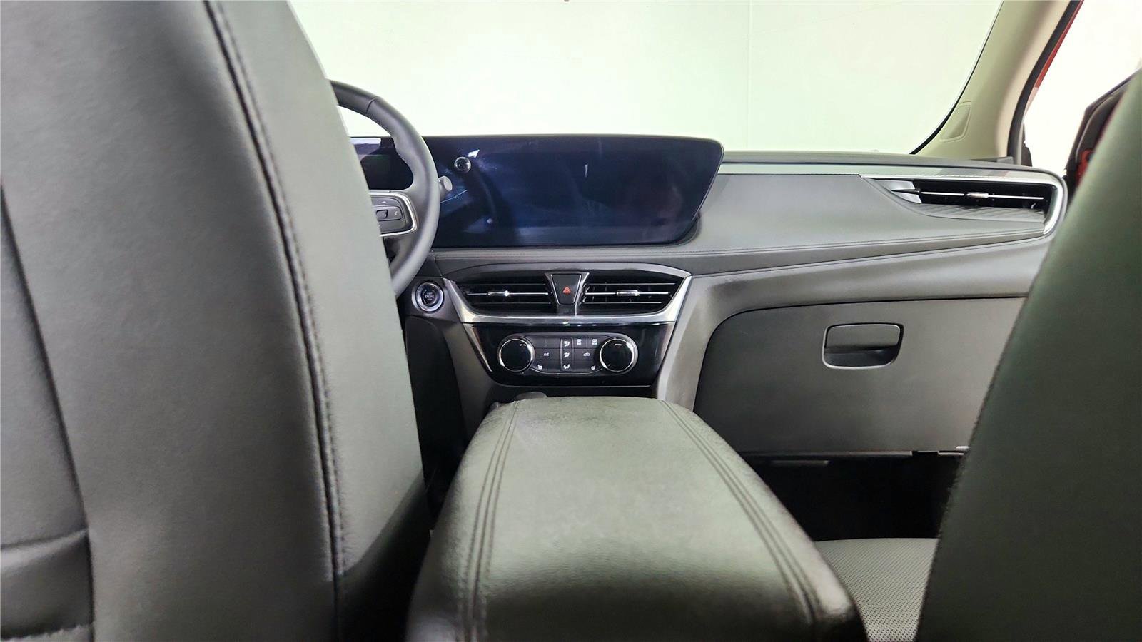 Used 2024 Buick Encore GX Sport Touring w/ Comfort Package image 19