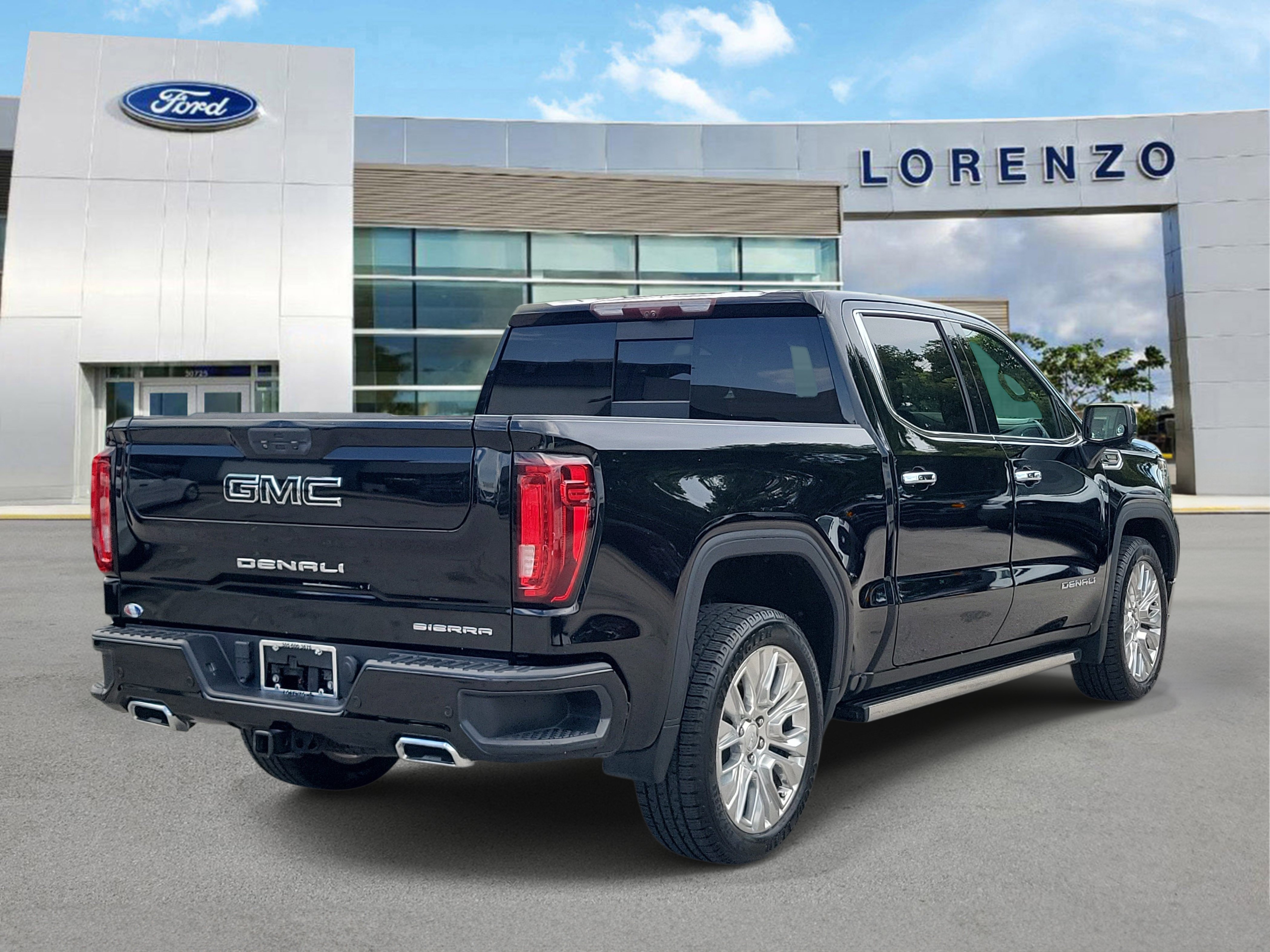 Used 2020 GMC Sierra 1500 Denali w/ Denali Ultimate Package AWD/4WD image 5