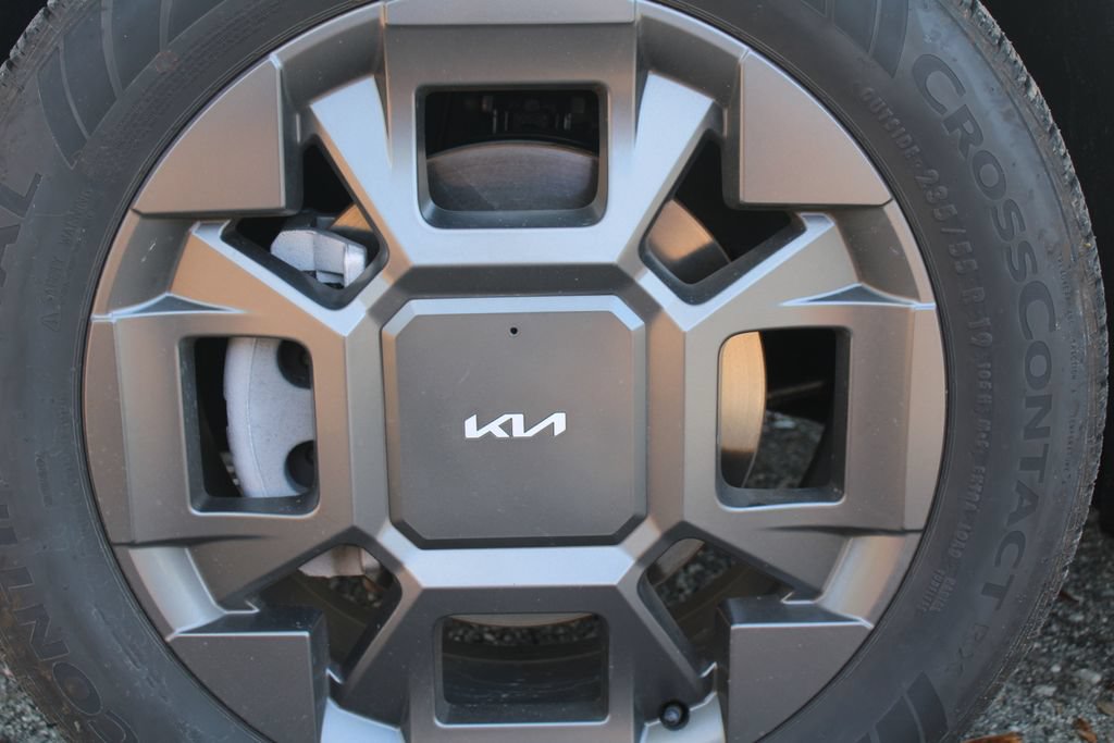 New 2027 Kia Carnival SX FWD image 24