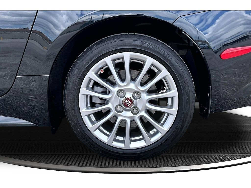 Used 2017 FIAT 124 Spider Classica RWD image 36