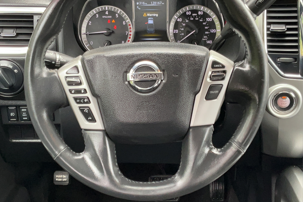 Used 2017 Nissan Titan SV RWD image 15
