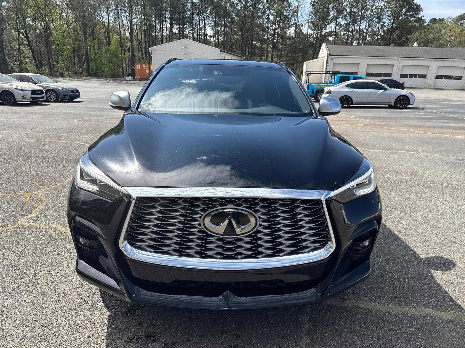 Certified 2025 INFINITI QX55 Essential w/ Accent Package image 3