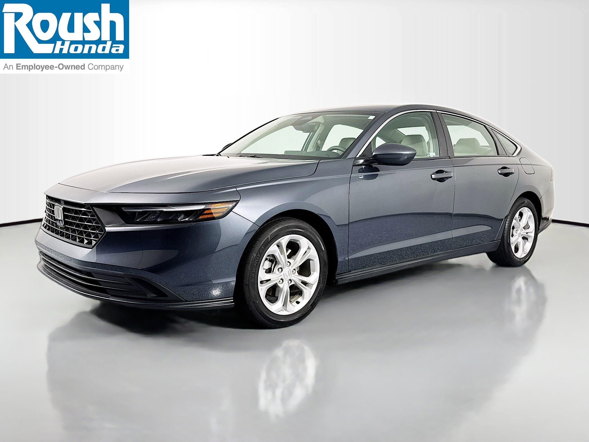 Certified 2023 Honda Accord LX image 1