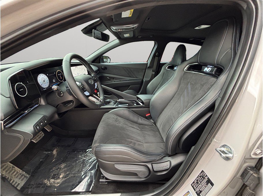 Used 2022 Hyundai Elantra N FWD image 2