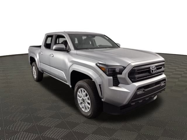 New 2025 Toyota Tacoma SR5