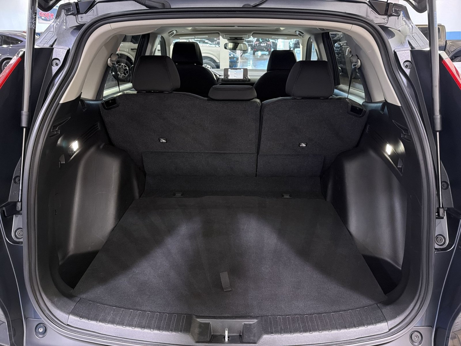 Used 2025 Honda CR-V EX image 28