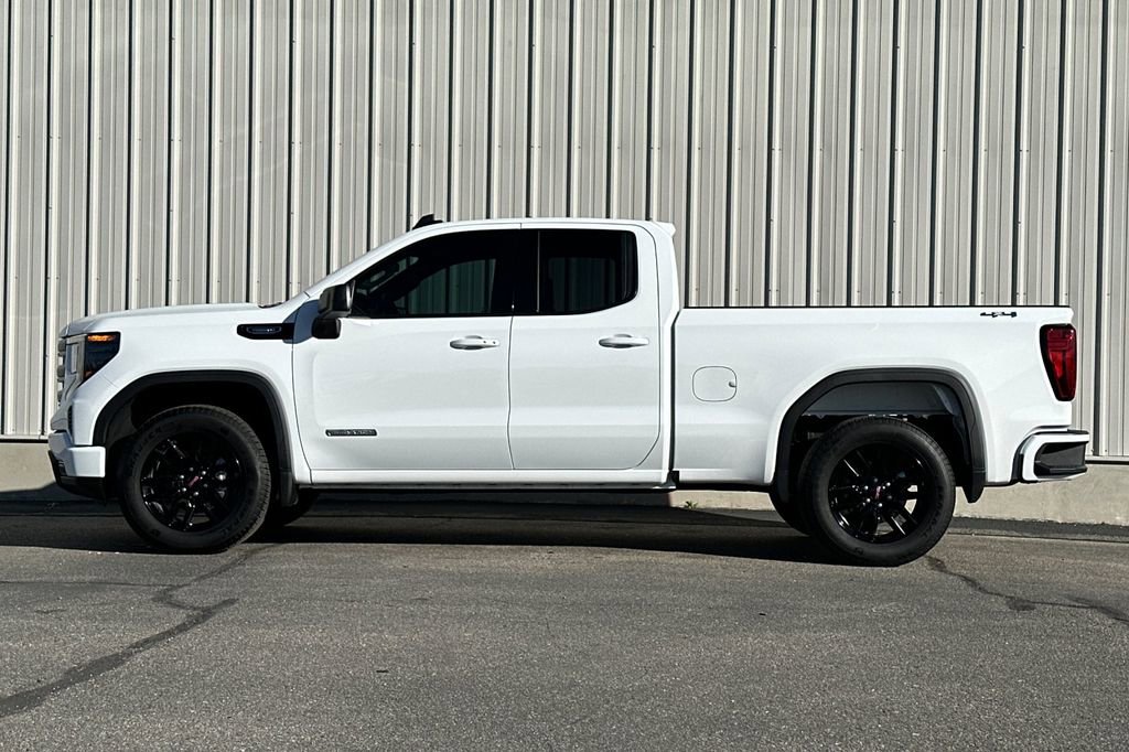 Used 2025 GMC Sierra 1500 Elevation image 7