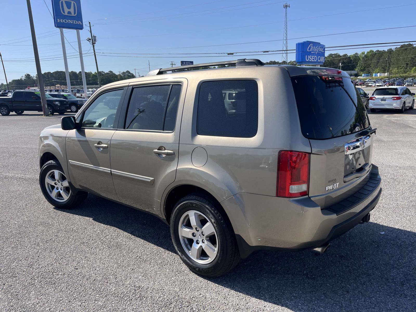 Used 2011 Honda Pilot EX image 5