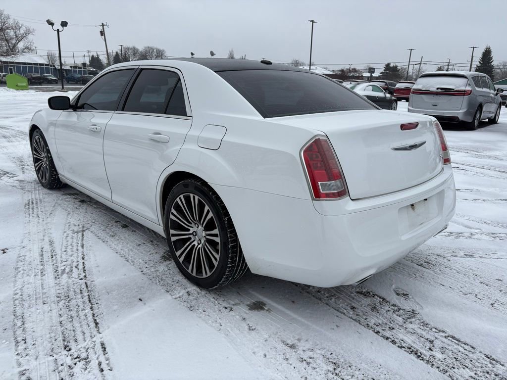 Used 2013 Chrysler 300 S video 3