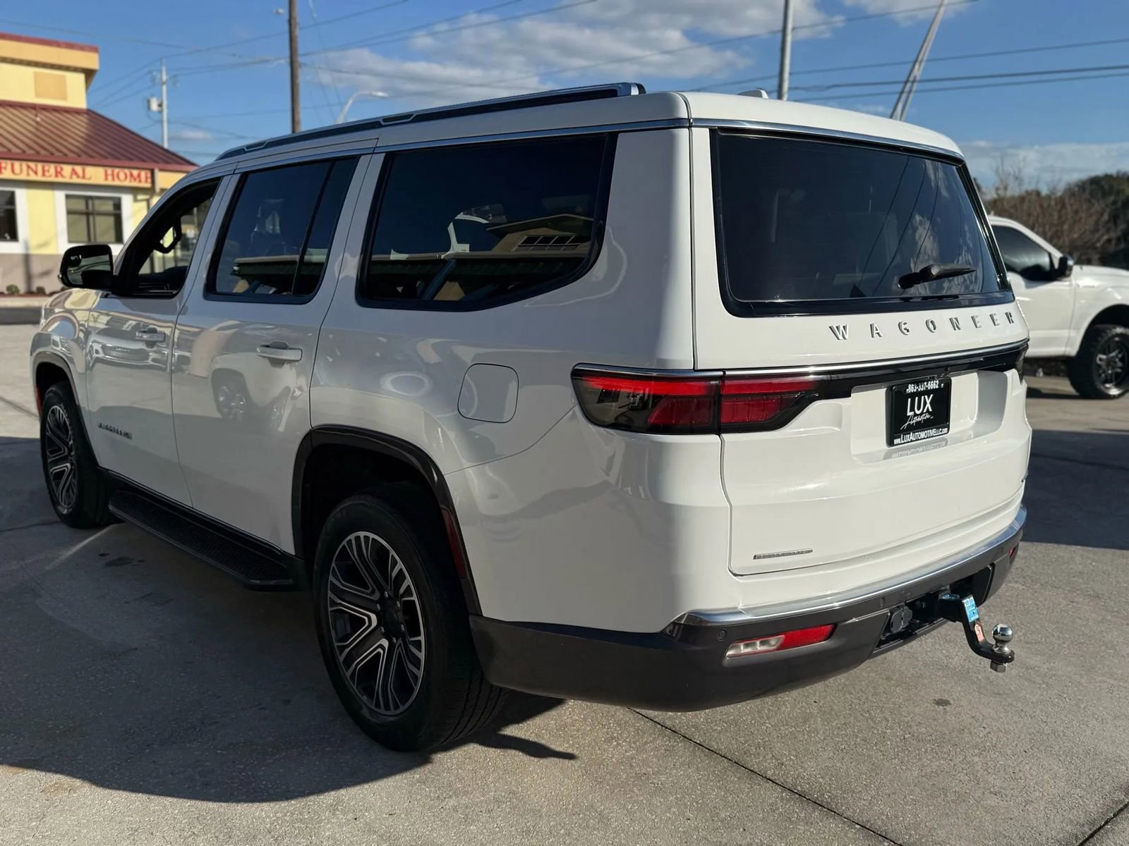 Used 2022 Jeep Wagoneer Series II image 7