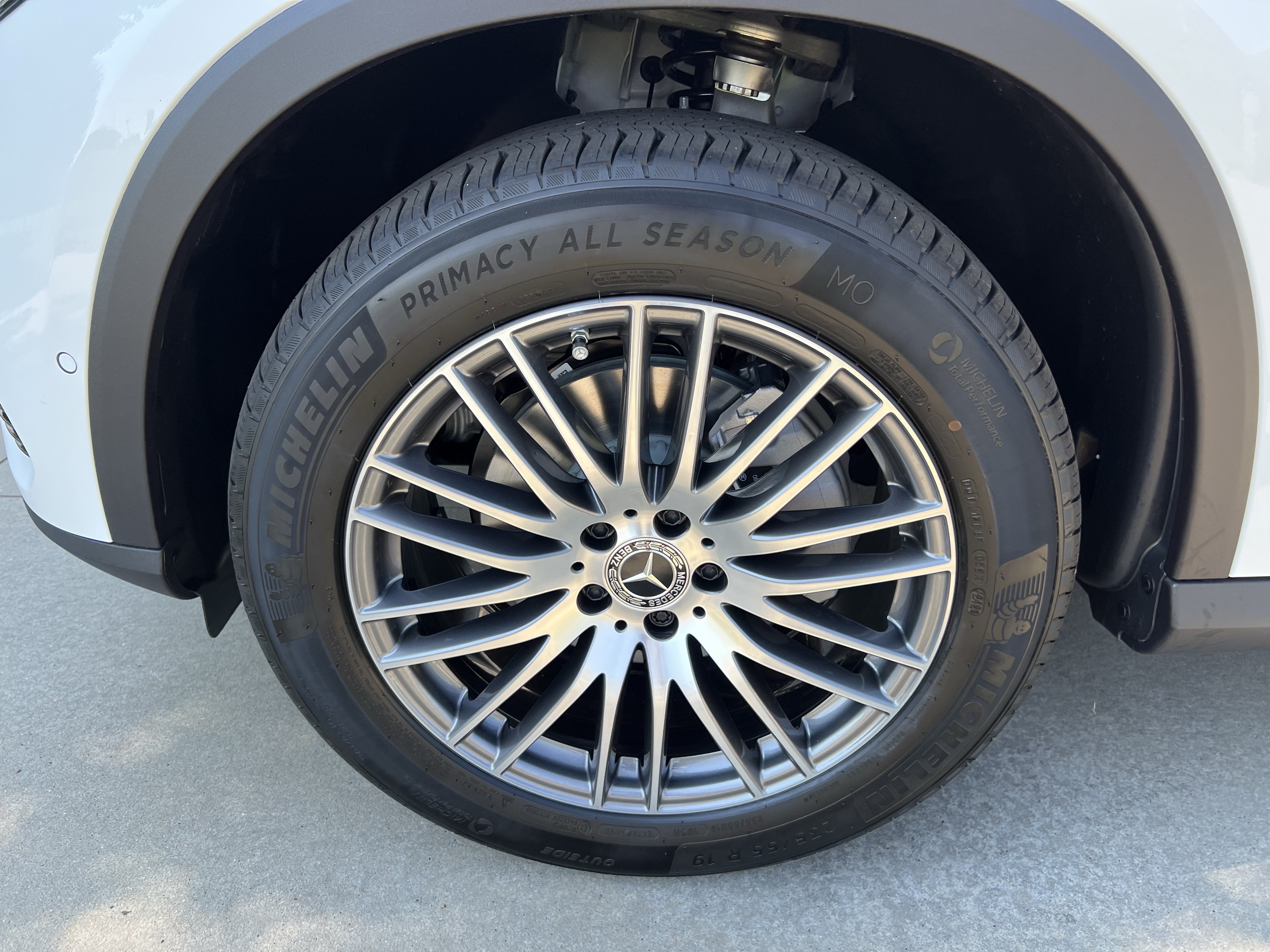 New 2027 Mercedes-Benz GLC 300 image 12