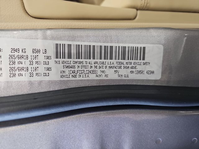 Used 2020 Jeep Grand Cherokee Overland image 36