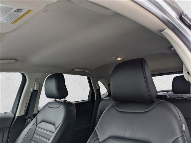 Certified 2023 Ford Edge SEL image 18