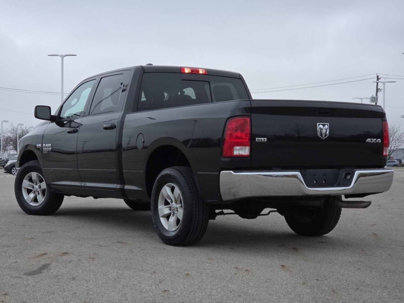 Used 2019 RAM 1500 Classic SLT image 15