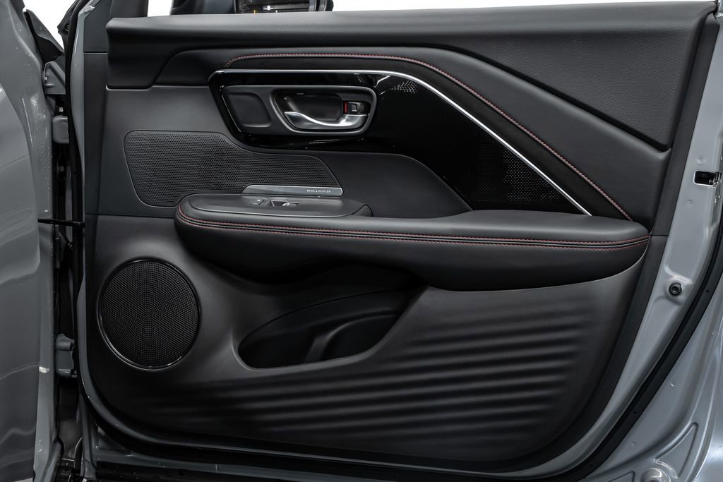 New 2025 Acura ADX A-Spec image 10