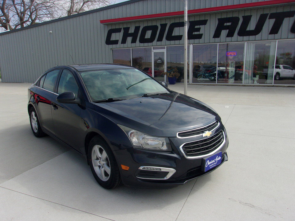 Used 2016 Chevrolet Cruze LT FWD image 1