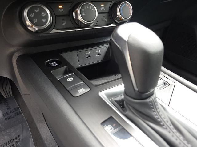 Used 2026 Nissan Kicks S FWD image 29