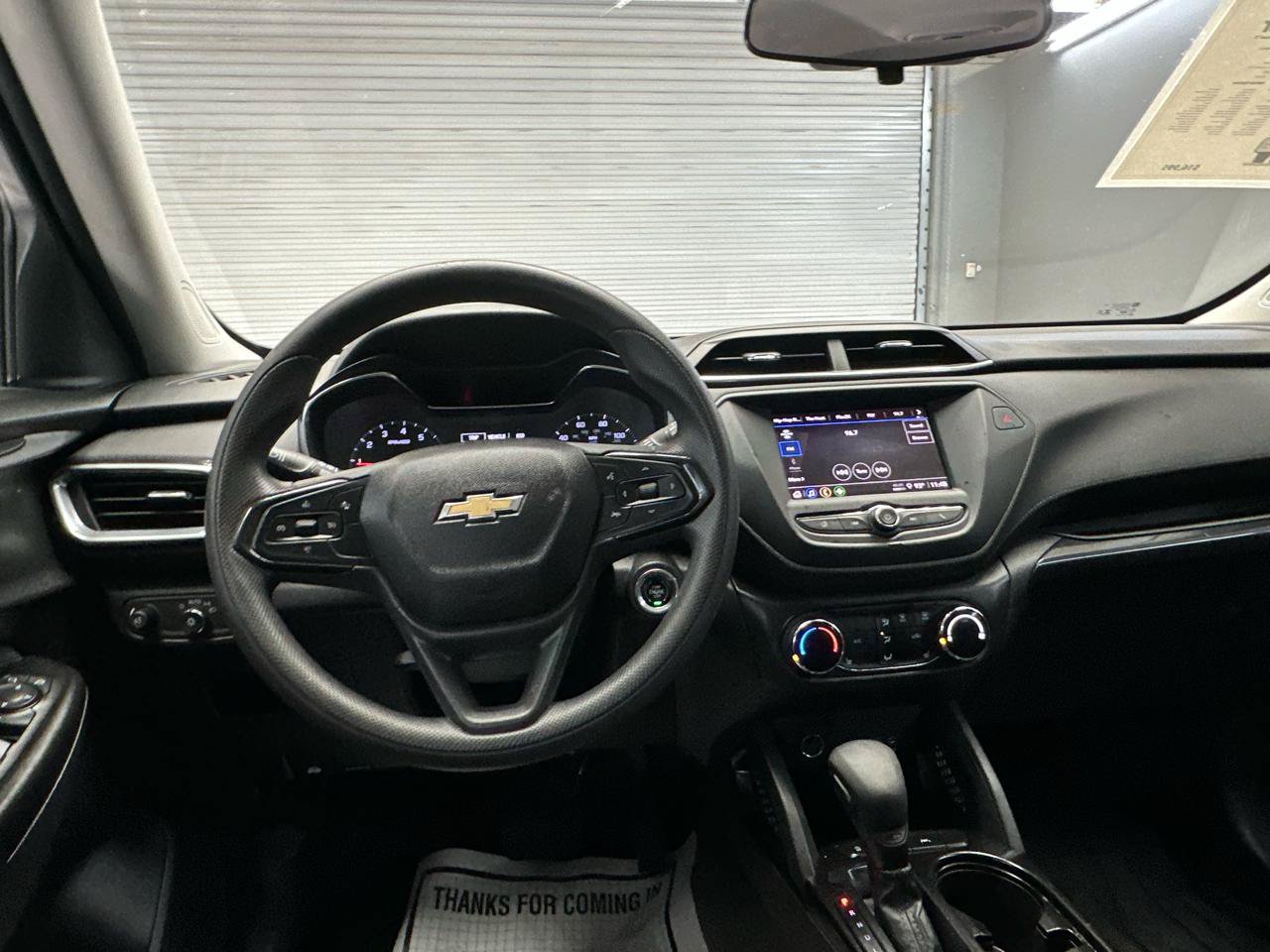 Used 2023 Chevrolet TrailBlazer LT FWD image 15