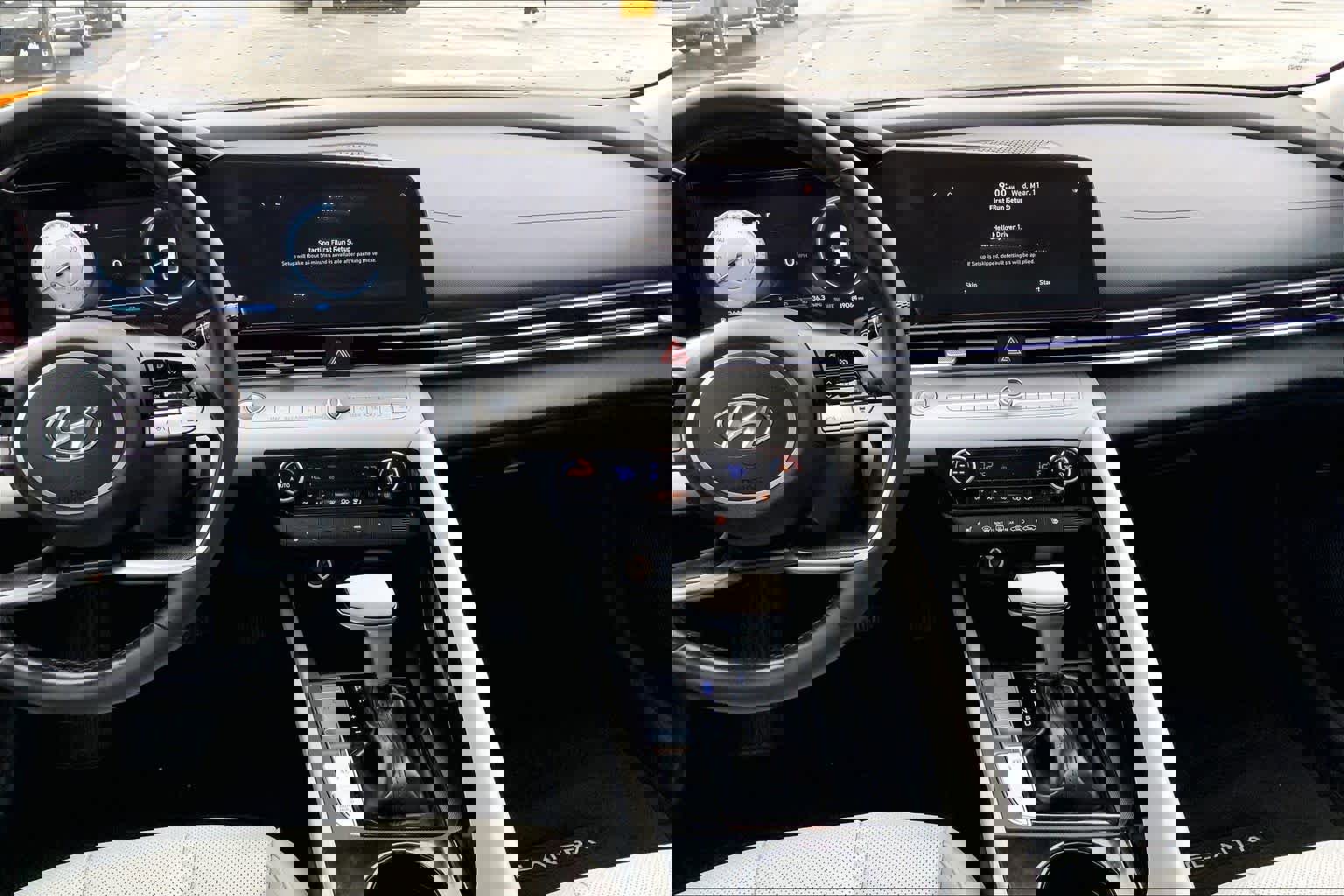 Used 2021 Hyundai Elantra Limited image 7