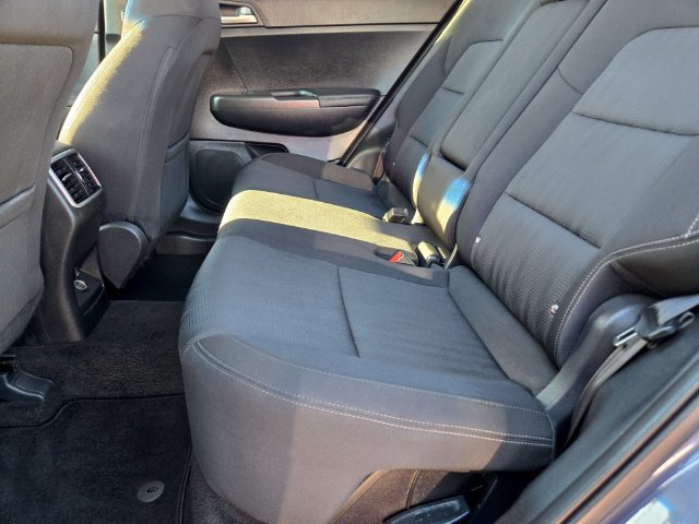 Used 2020 Kia Sportage LX FWD image 11
