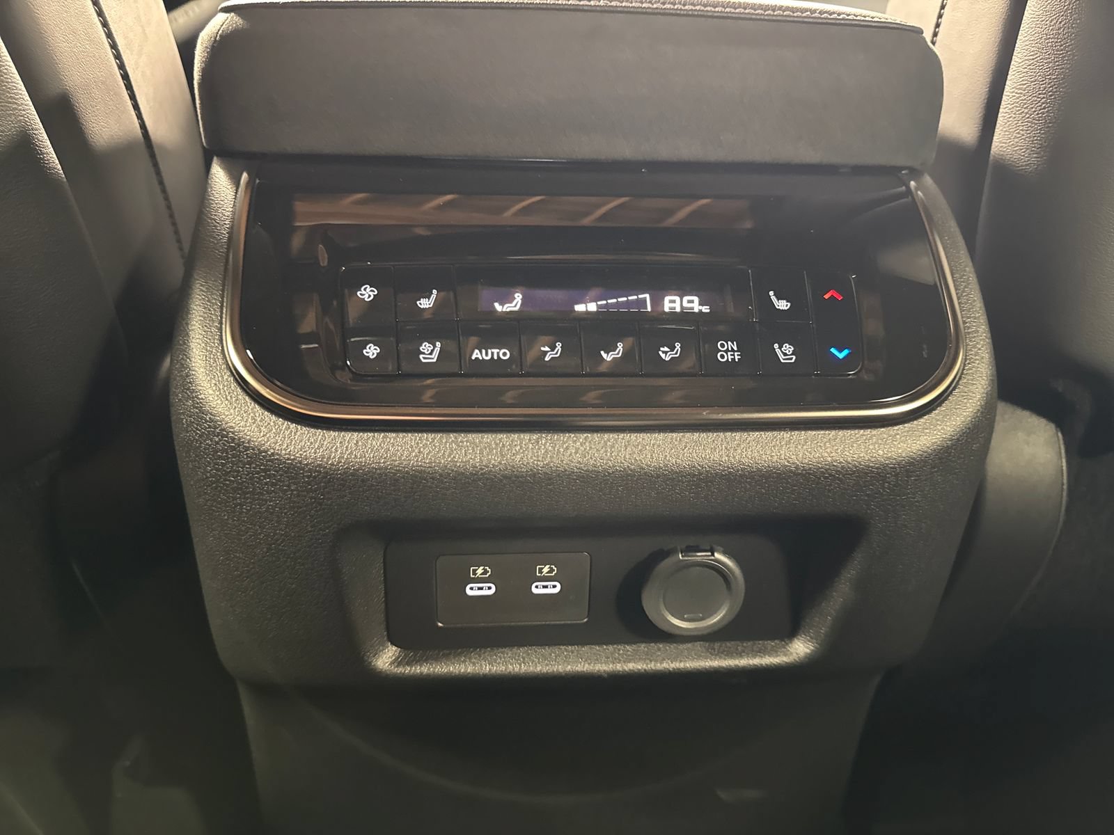 New 2027 INFINITI QX80 Sensory w/ Sport Exterior Package AWD/4WD image 30