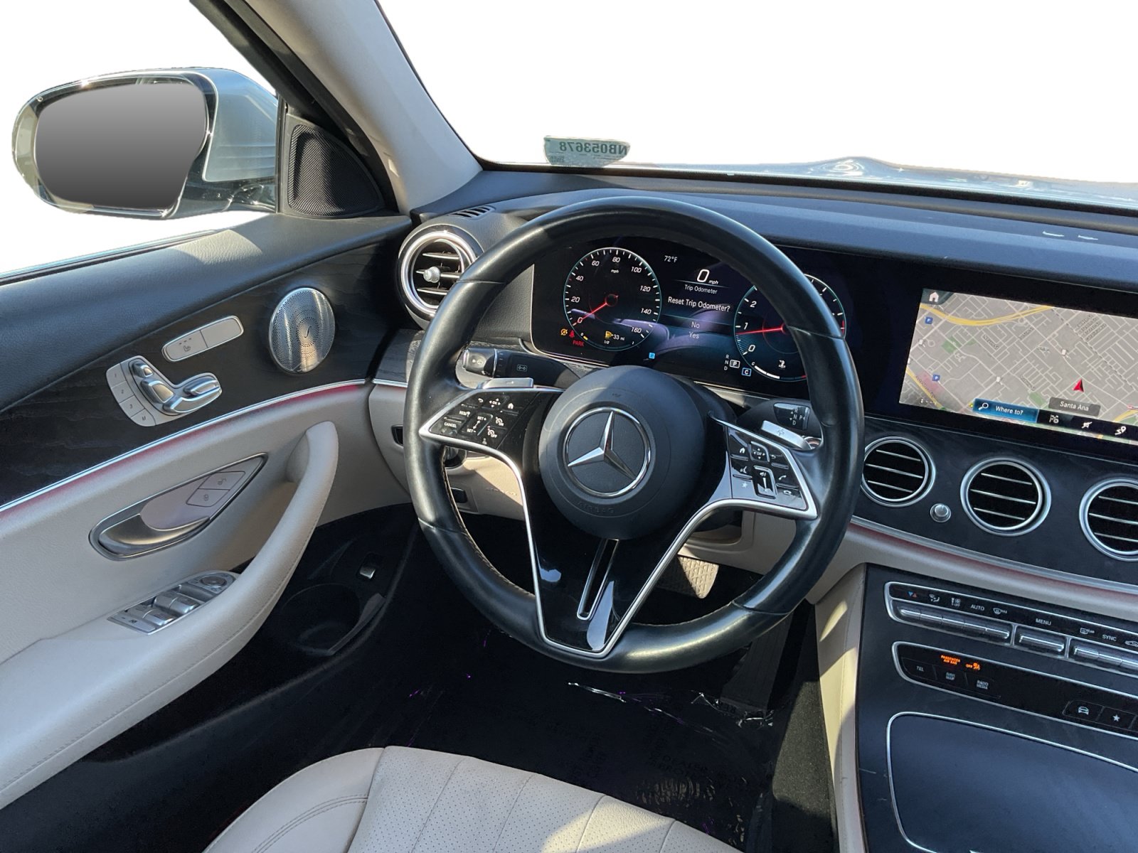 Used 2022 Mercedes-Benz E 350 Sedan image 11