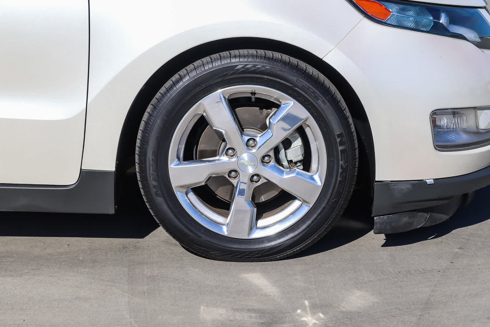 Used 2013 Chevrolet Volt Premium w/ Premium Trim Package FWD image 10