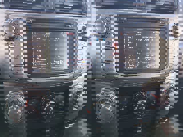 Used 2016 Toyota 4Runner SR5 image 28