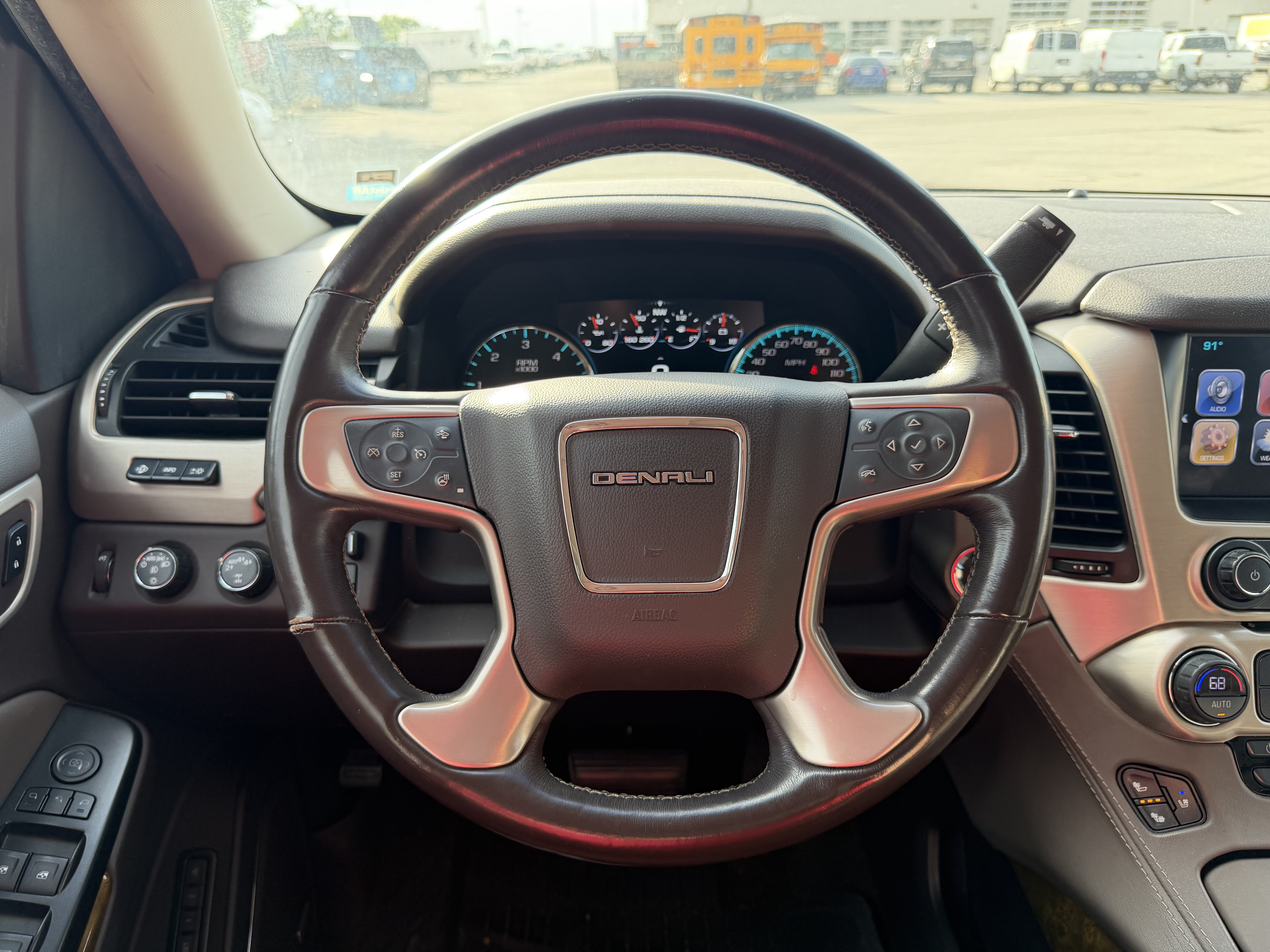 Used 2017 GMC Yukon XL Denali w/ Open Road Package AWD/4WD image 20
