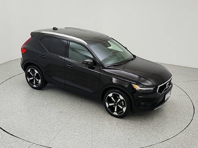 Used 2020 Volvo XC40 T5 Momentum w/ Protection Package AWD/4WD image 15
