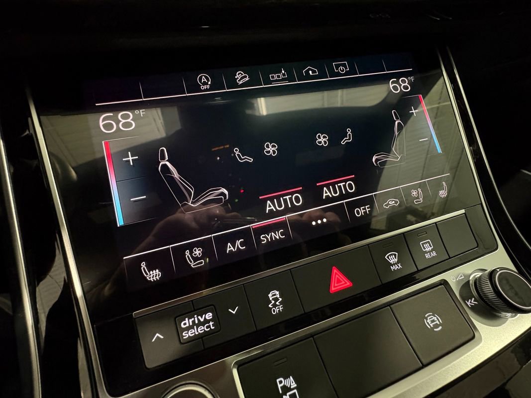 Used 2019 Audi Q8 Premium Plus w/ Premium Plus image 25
