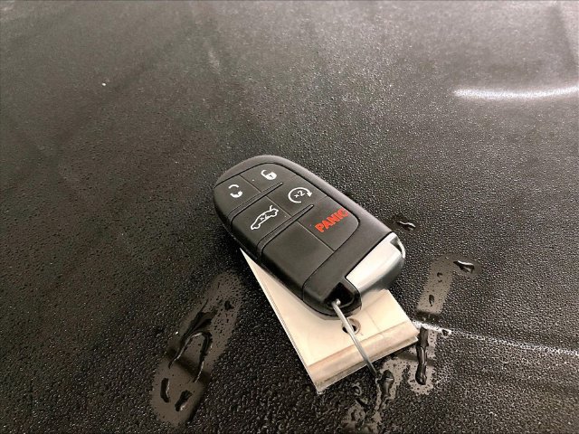 Used 2021 Chrysler 300 S w/ Popular Equipment Group RWD image 9