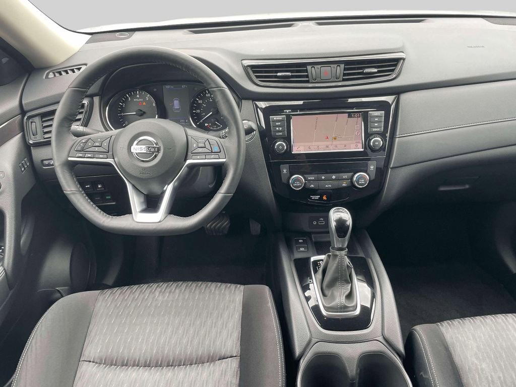 Used 2019 Nissan Rogue SV w/ Premium Package AWD/4WD image 13