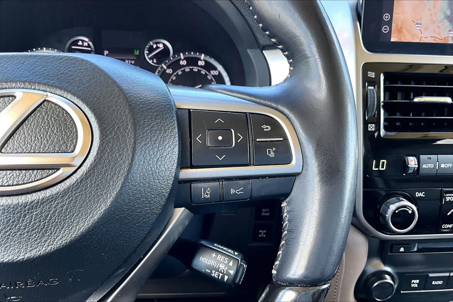 Used 2023 Lexus GX 460 Luxury w/ Accessory Package AWD/4WD image 25