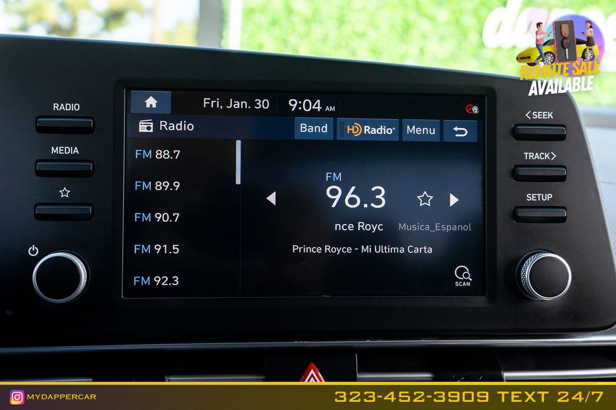 Used 2021 Hyundai Elantra Blue image 33