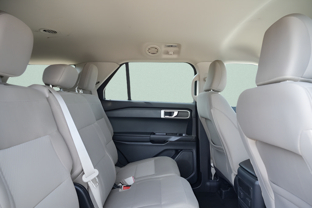 Used 2023 Ford Explorer 4WD image 15